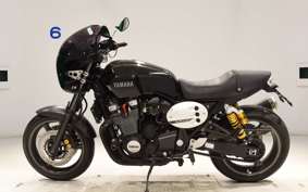 YAMAHA XJR1300 C 2017