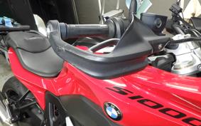 BMW S1000XR 2020