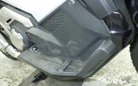 HONDA X-ADV 750 2026 RH21