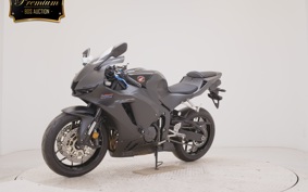 HONDA CBR600RR 2025 PC40