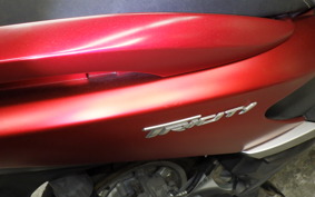 YAMAHA TRICITY 125 SE82J