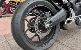 HONDA CBR650R E-Clutch 2026 RH17