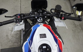 BMW M1000R 2023