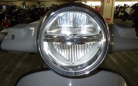 VESPA ス PRIMAVERA125