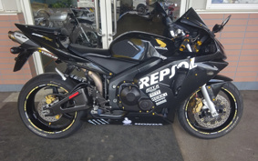 HONDA CBR600RR 2004 PC37