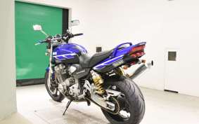 YAMAHA XJR1300 2000 RP03J