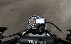 TRIUMPH TRIUMPH  SCRAMBLER 400X T147Y8