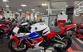 HONDA CBR600RR 2013 PC40