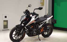 KTM 390 DUKE 2023