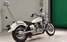 YAMAHA DRAGSTAR 250 2000 VG02J