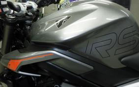 TRIUMPH STREET TRIPLE RS 2023