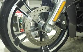 HARLEY FLHX 1690 2014