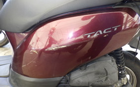 HONDA TACT-4ﾍﾞｰｼｯｸ AF79