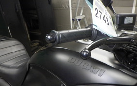 DUCATI DIAVEL DARK 2013