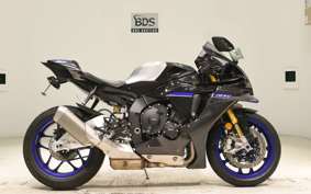 YAMAHA YZF-R1 M 2025 RN65J