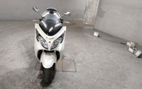 SUZUKI SKYWAVE 250M CJ45A