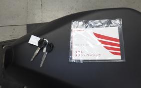 HONDA TACT-4ﾍﾞｰｼｯｸ AF79