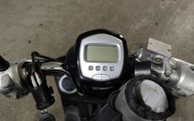 YAMAHA CUXI 100 C1DW