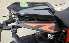 KTM 1290 SUPER DUKE R 2014