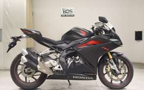 HONDA CBR250RR A 2015 MC51