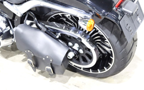 HARLEY FXSB 2017 BFV