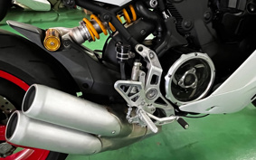 DUCATI SUPER SPORT 2018 VA01