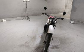 YAMAHA DT125 17F
