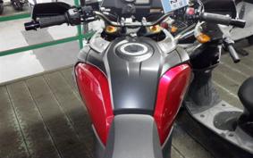 SUZUKI DL1000 ( V-Strom 1000 ) A 2015 VU51A