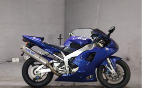 YAMAHA YZF-R1 1999 RN01