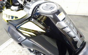 SUZUKI STROM 250 DS11A