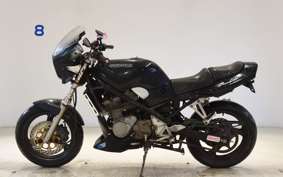 SUZUKI BANDIT 250 GJ74A