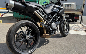 DUCATI HYPERMOTARD 796 2011 ZDMB101AABB
