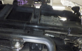 HARLEY XL883N 2013