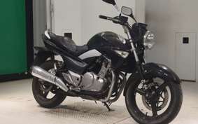 SUZUKI GSR250