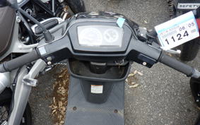 SUZUKI ADDRESS V100 CE11A