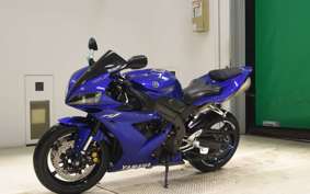 YAMAHA YZF-R1 2005
