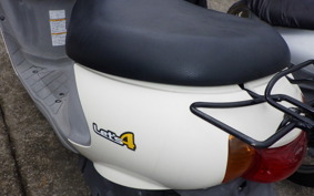 SUZUKI LET's 4 Basket CA43A
