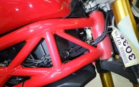 DUCATI MONSTER 1100S 2010