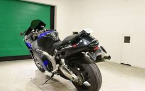 SUZUKI GSX1300R HAYABUSA 2002