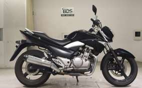 SUZUKI GSR250 1997