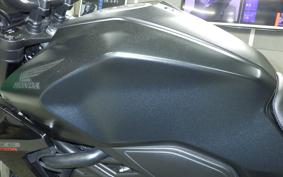 HONDA CB250R MC52