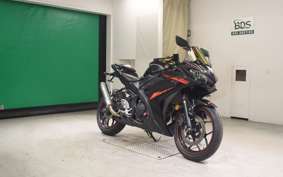 YAMAHA YZF-R25 A 2022 RG10J