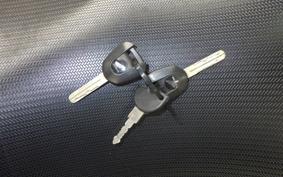 HONDA NM4 VULTUS -02 2015 RC82