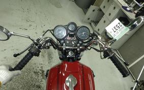 SUZUKI GT750 2021