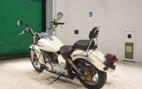 YAMAHA DRAGSTAR 250 VG02J