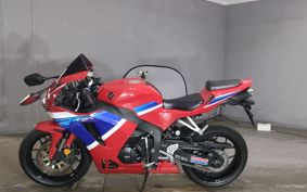 HONDA CBR600RR 2021 PC40