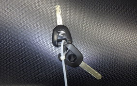 HONDA NM4 VULTUS -02 2014 RC82