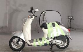 HONDA CREA SCOOPY AF55
