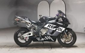 HONDA CBR1000RR 2005 SC57