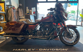 HARLEY  HARLEY FLHXSE CVO 2025 PX6